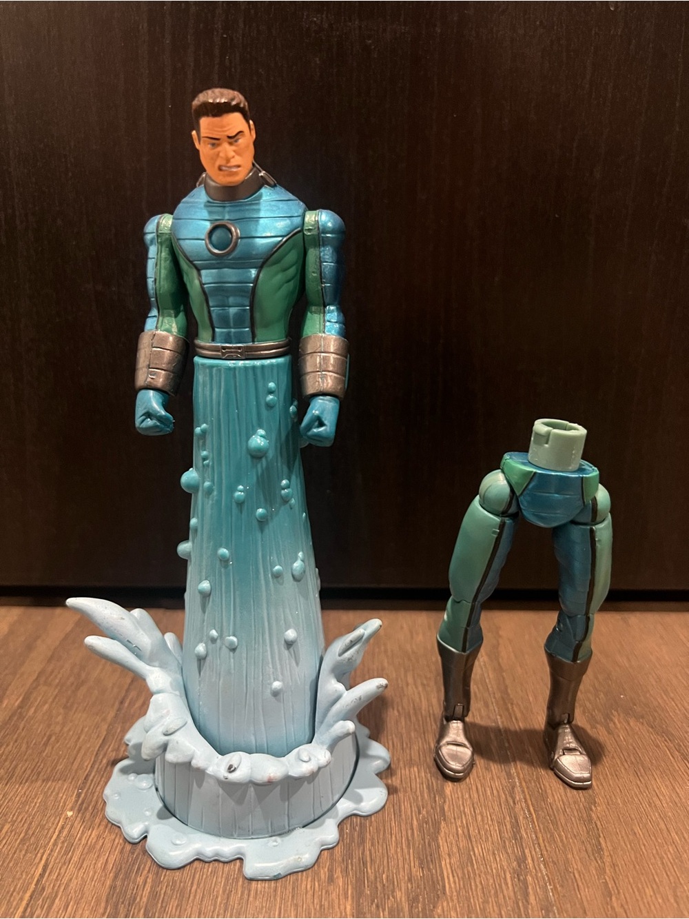 Vintage 2006 Marvel ToyBiz Hydro Man Pump n Squirt Action Figure Toy